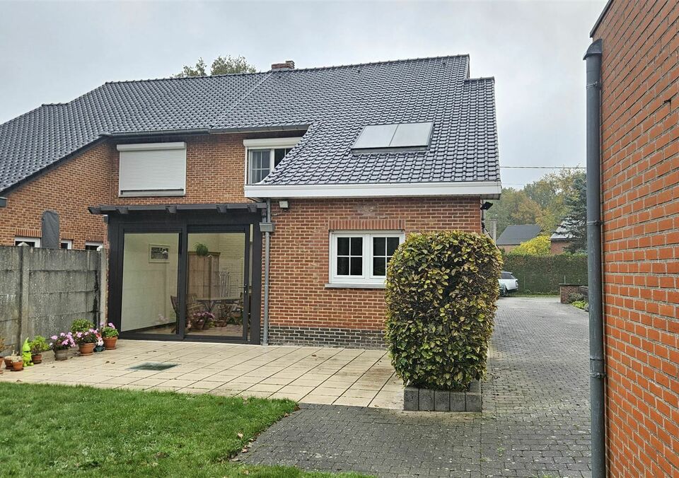 Half open bebouwing te koop in GENK