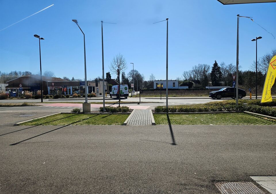 Handelspand te huur in GENK