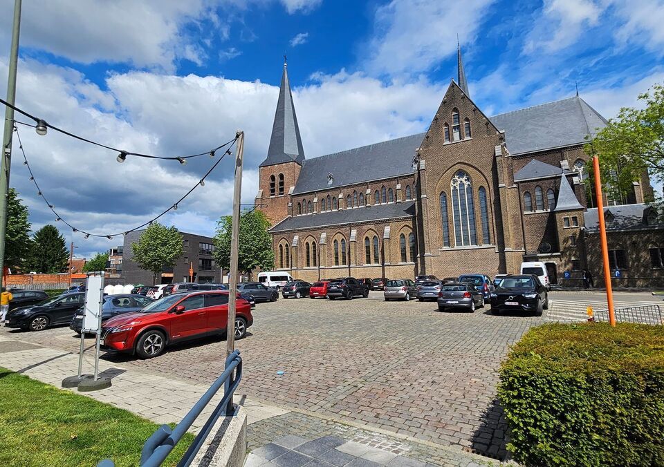 Handelspand te koop in PELT